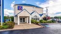 Motel 6 Chattanooga, TN - Downtown