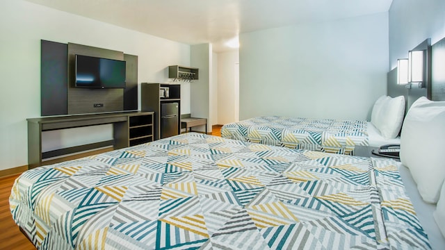 3 Queen Beds | Non-Smoking 