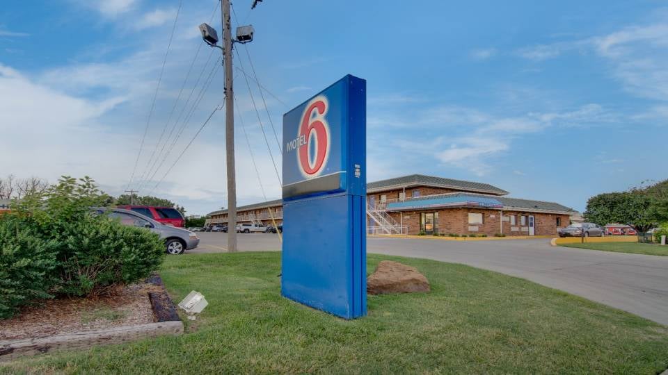 Motel 6 Salina, KS, SALINA, SALINA