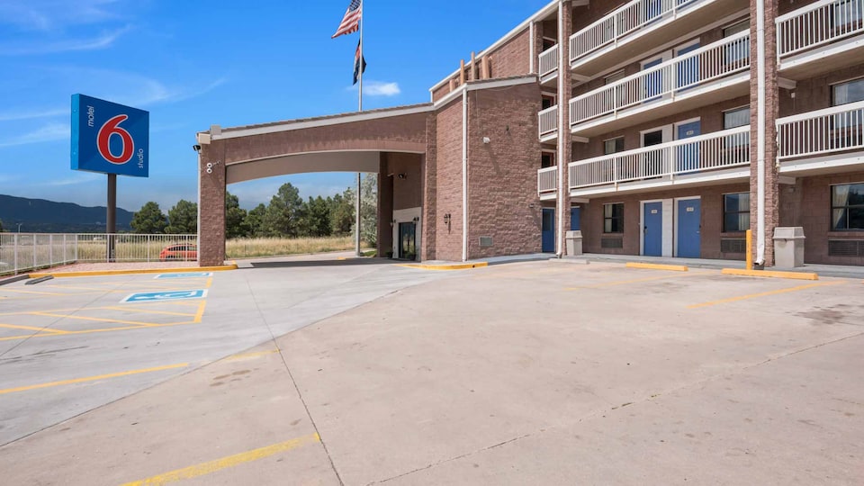 Motel 6 Colorado Springs, CO - Air Force Academy, Colorado Springs, Colorado Springs