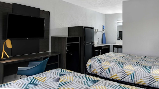 2 Full Beds | Mobil Access Tub Nsmk Kitchen