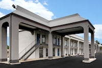 Studio 6 Meridian, MS – Bonita Lakes