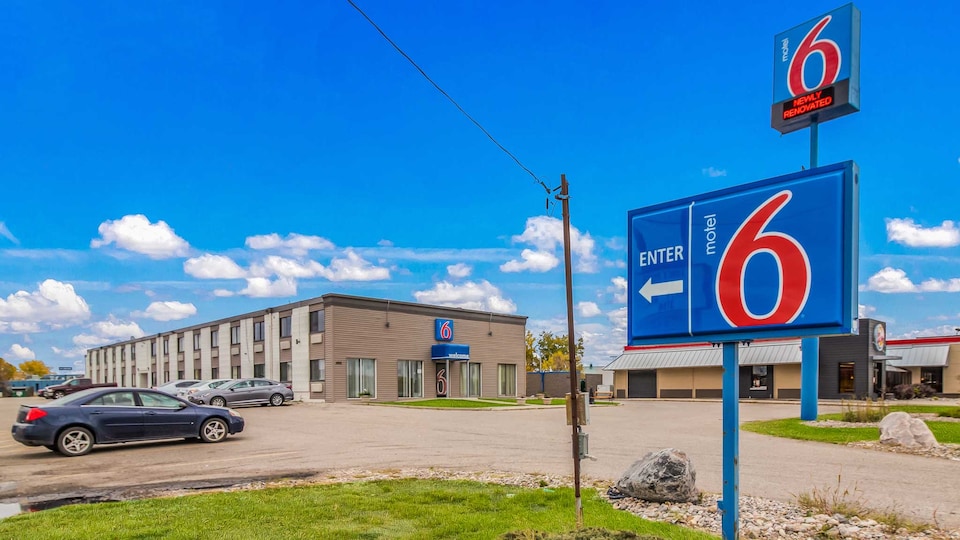 Motel 6 Fargo, ND - West Acres - North Fargo, Fargo, Fargo