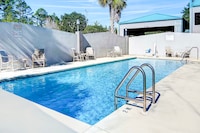 Studio 6 Pensacola, FL - West I-10