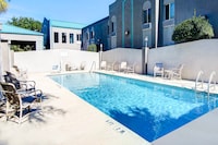 Studio 6 Pensacola, FL - West I-10