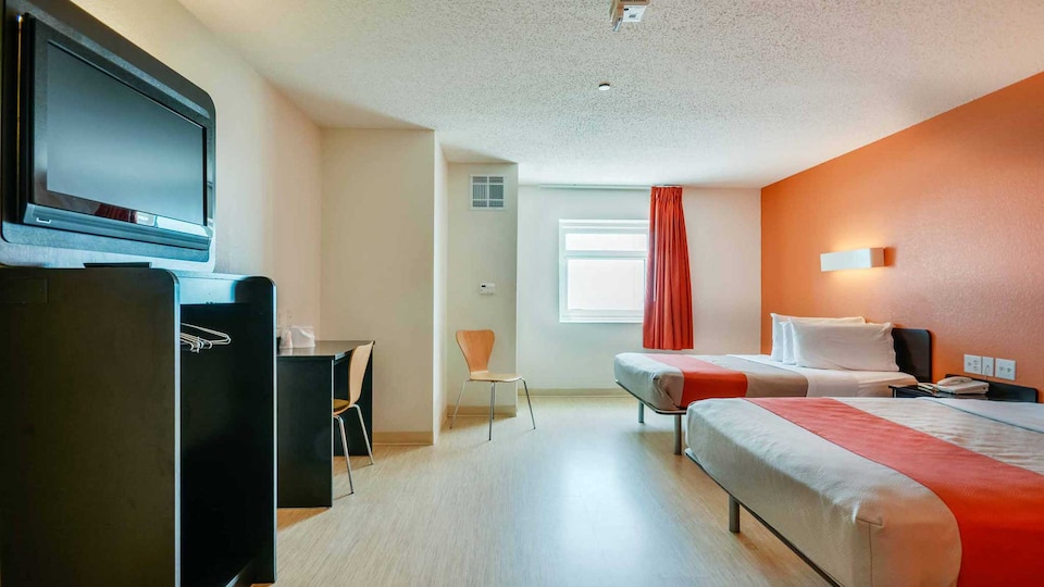 Motel 6 Biloxi, MS - Beach, Biloxi, Biloxi