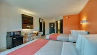 Motel 6 Biloxi, MS - Beach