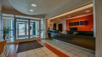 Motel 6 Biloxi, MS - Beach