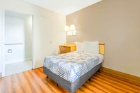 Motel 6 Hayward, CA – Silicon Valley Gateway