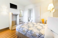 Motel 6 Hayward, CA – Silicon Valley Gateway