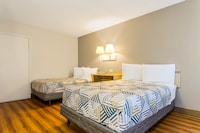 Motel 6 Hayward, CA – Silicon Valley Gateway