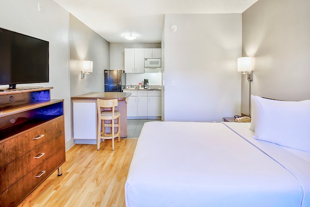 1 Queen Bed | Non-Smoking