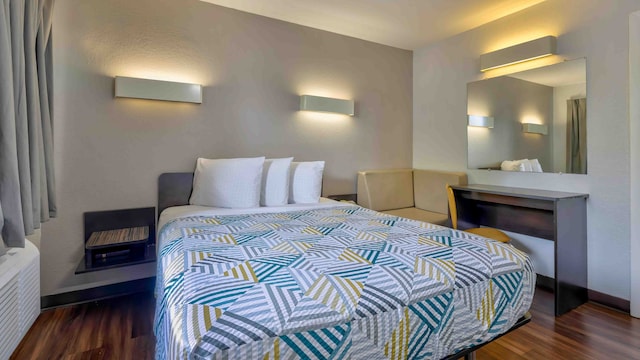 1 QUEEN BED | NON-SMOKING