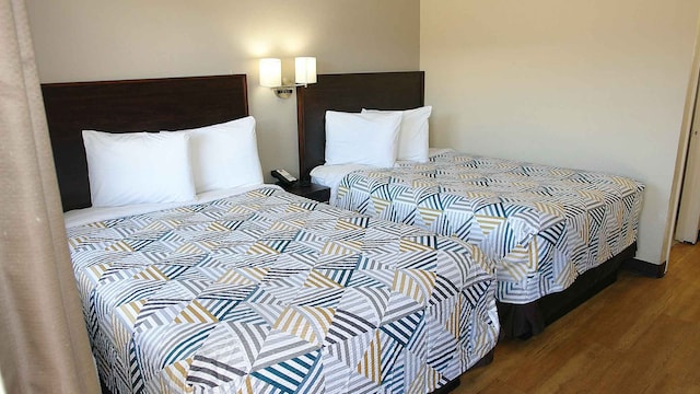 2 Full Beds | Non-Smoking, Micfridge