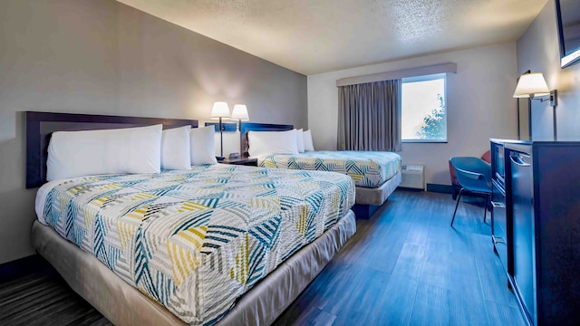 2 Full Beds | Non-Smoking, Micfridge