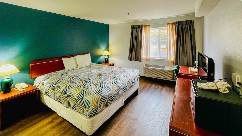 Studio 6 Suites Portland OR- I-5/OHSU, C97209, Portland OR