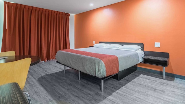 1 King Bed | Mobility Accessible RI Shower Nsmk