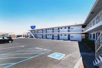 Motel 6 Barstow, CA - Route 66
