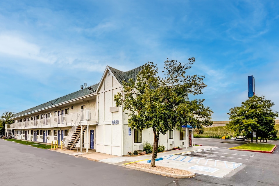 Motel 6 Wheat Ridge, CO - West - Denver North, Wheat Ridge, Wheat Ridge