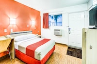 Motel 6 Wheat Ridge, CO - West - Denver North