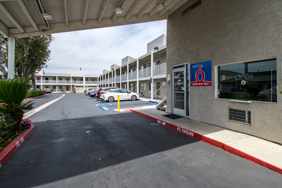 Studio 6 Cypress, CA, Cypress, Cypress