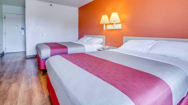 2 Queen Beds | Non-Smoking