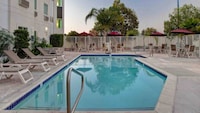 Motel 6 Gilroy, CA