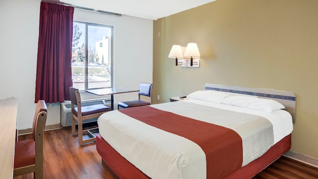 1 Queen Bed | Non-Smoking, Micfridge