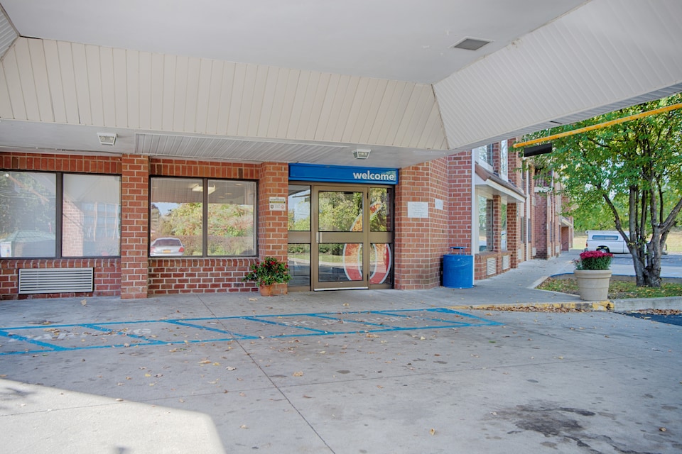 Motel 6 Albany, NY, C12205, Albany NY