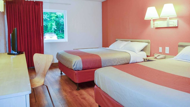 2 Queen Beds | Micfridge