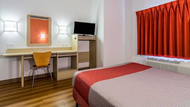 1 Full Bed | ADA/Tub/Micfridge, Non-Smoking