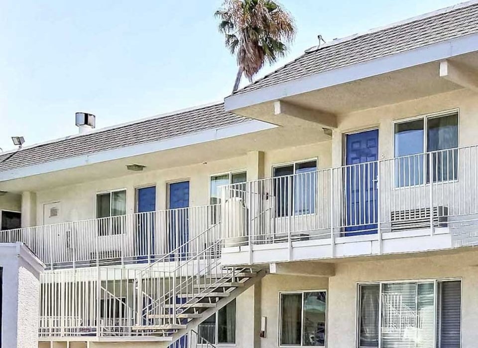 Motel 6 Pleasanton, CA, Pleasanton_g6, Pleasanton