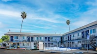Motel 6 Pleasanton, CA