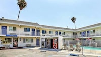 Motel 6 Pleasanton, CA