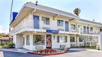 Motel 6 Pleasanton, CA