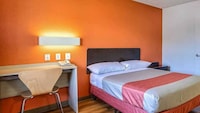 Motel 6 Pleasanton, CA