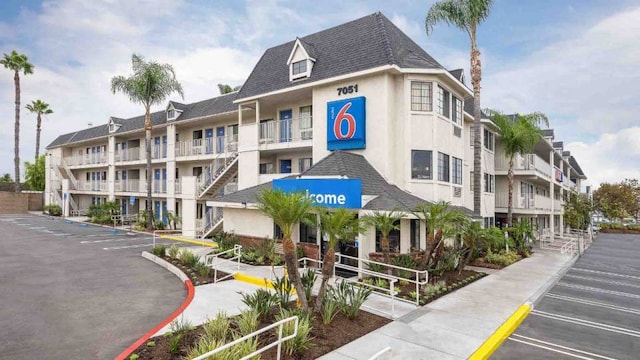 Motel 6 Buena Park, CA - Knotts Berry Farm - Disneyland
