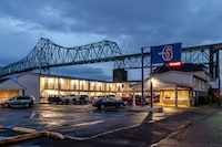 Motel 6 Astoria, OR