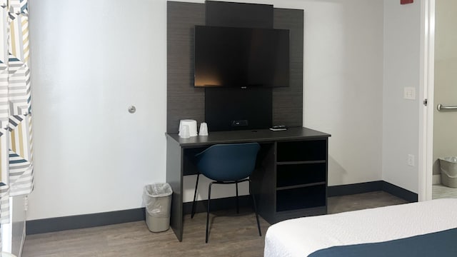 1 Full Bed | ADA/Tub/Micfridge