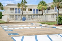 Motel 6 Gulfport, MS – Airport