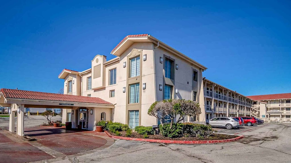 Studio 6 Fort Worth, TX - West Medical Center, WHITE SETTLEMENT, WHITE SETTLEMENT