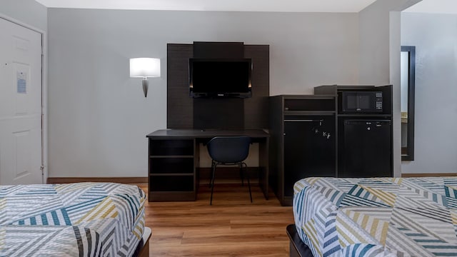 2 Full Beds | Mobil Access Tub Nsmk Micfridg