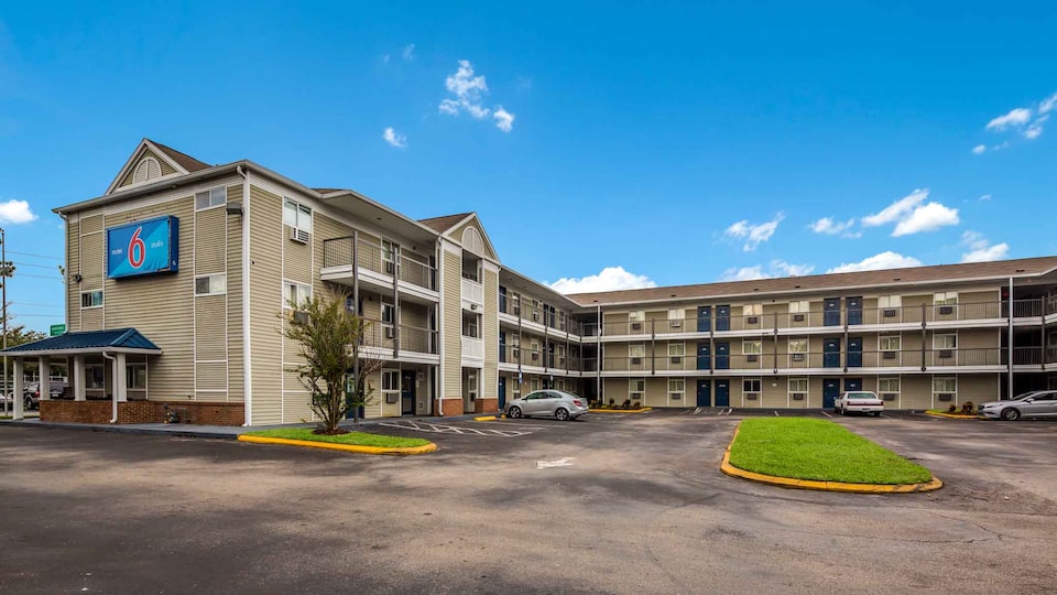 Studio 6 Jacksonville, FL - South, C32234, Jacksonville