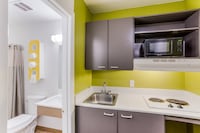 Studio 6 Extended Stay - Jacksonville, FL - South