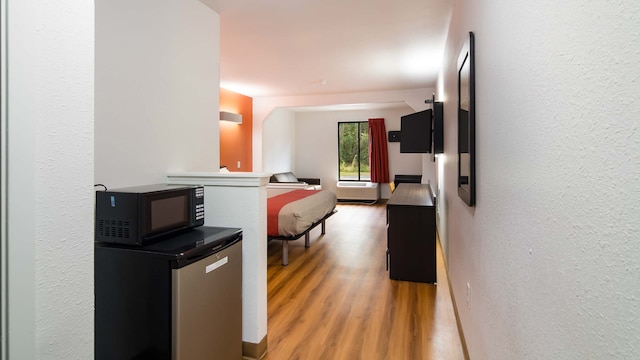 1 King Bed | Non-Smoking