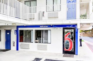 Motel 6 Watsonville, CA - Monterey Area