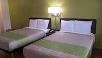 Motel 6 North Olmsted, OH - Cleveland