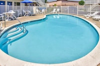 Motel 6 West Sacramento, CA