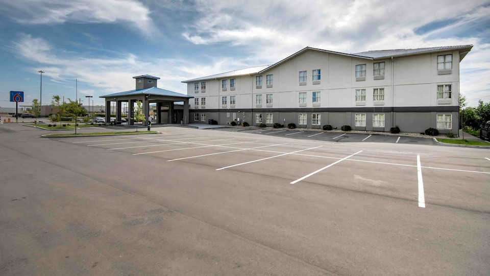 Motel 6 Walton, KY - Richwood - Cincinnati Airport South, Walton, Walton