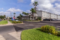 Studio 6 McAllen, TX